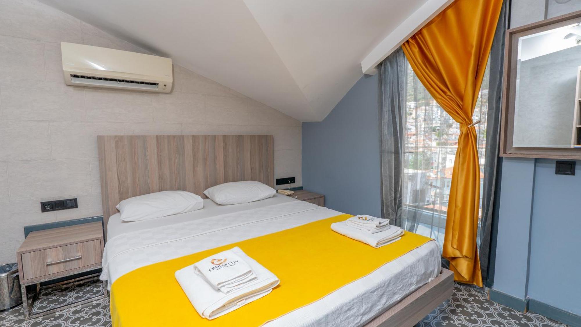 Erdem City Hotel Kaş Exterior foto